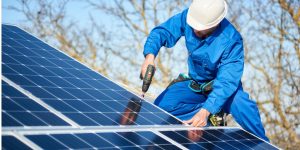 Installation Maintenance Panneaux Solaires Photovoltaïques à Alette